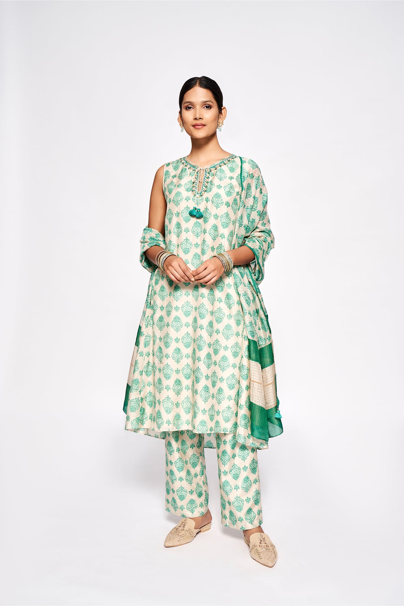 Anita Dongre Maushmi Kurta Set Green festive indian designer wear online shopping melange singapore