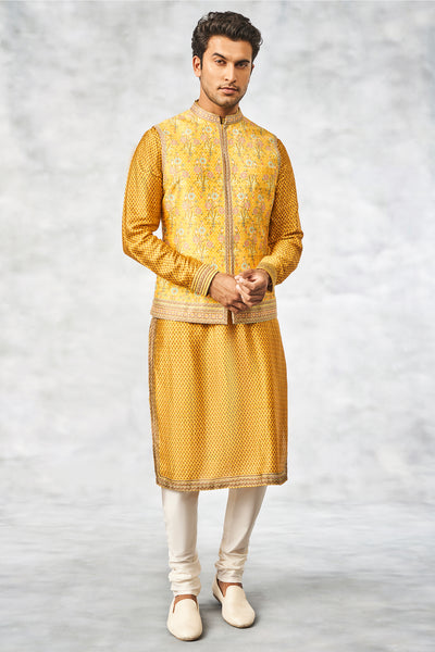 Anita Dongre menswear Udanth Bandi Mustard bundi yellow indian designer wear wedding online shopping melange singapore festive jacket