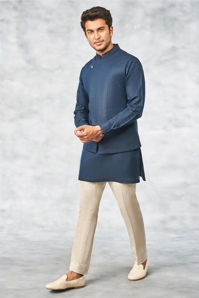 Anita Dongre menswear Rakhbir Bandi bundi Navy Blue indian designer wear wedding online shopping melange singapore festive jacket