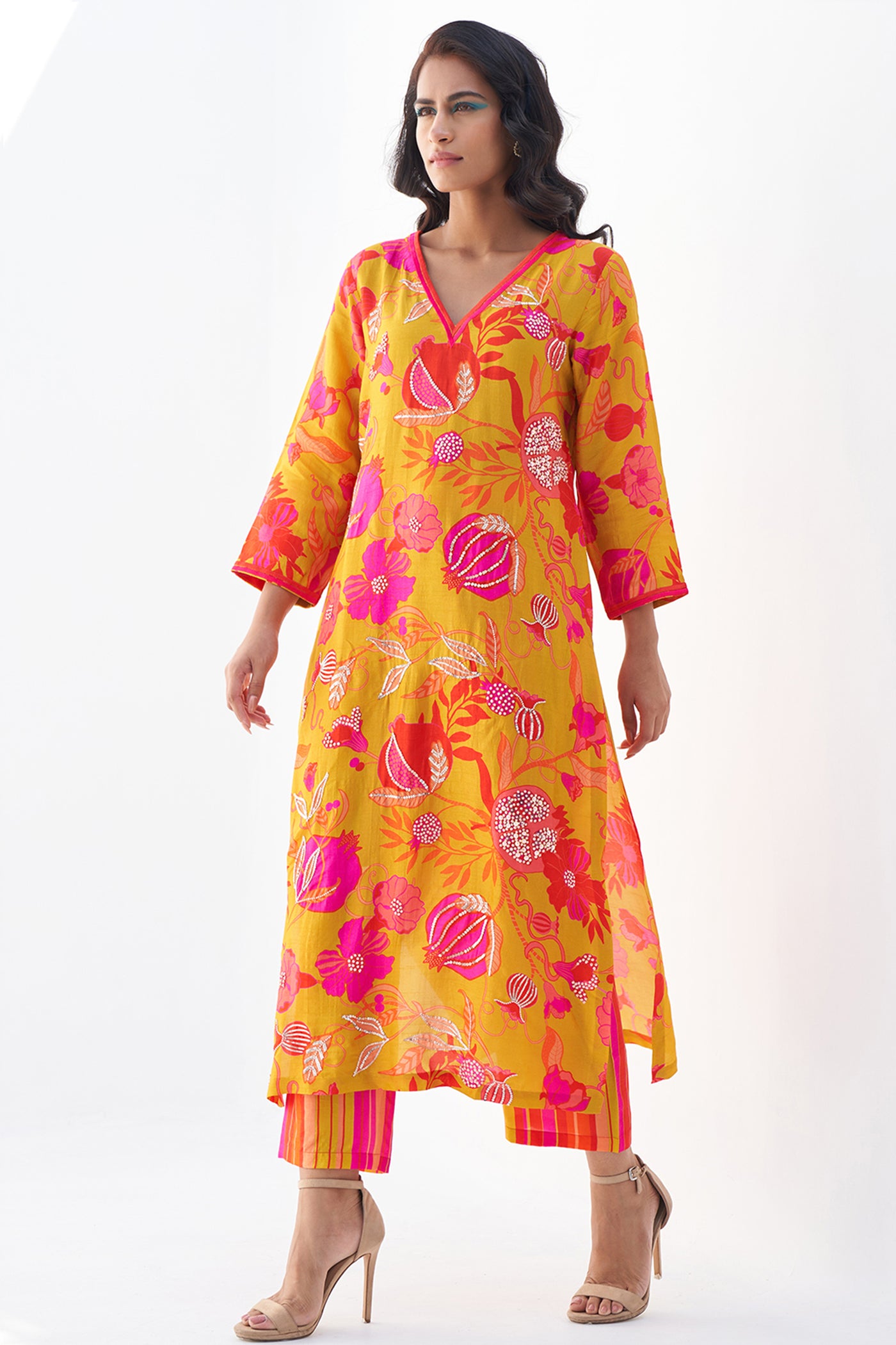 Archana Shah Yellow Pomo Neck Emb Kurta Set indian designer wear online shopping melange singapore