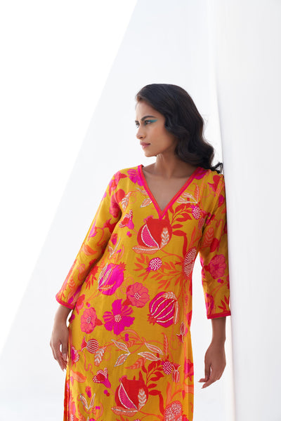 Archana Shah Yellow Pomo Neck Emb Kurta Set indian designer wear online shopping melange singapore