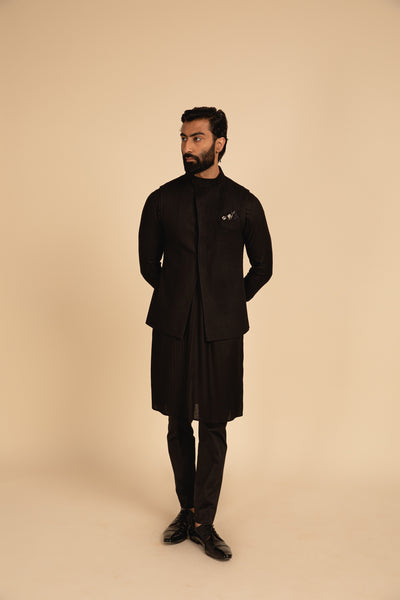 Arjan Dugal One Sided Straight Pintucked Kurta Black festive indian designer wear online shopping melange singapore menswear