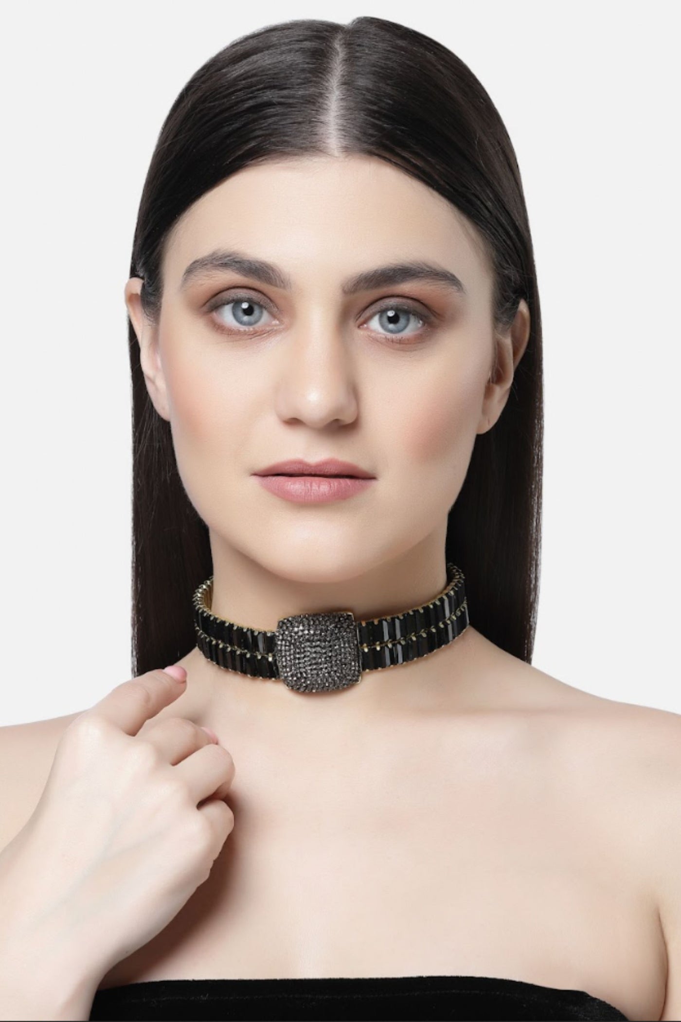 Bijoux by Priya Chandna Black Crystal Choker Black jewellery indian designer wear online shopping melange singapore