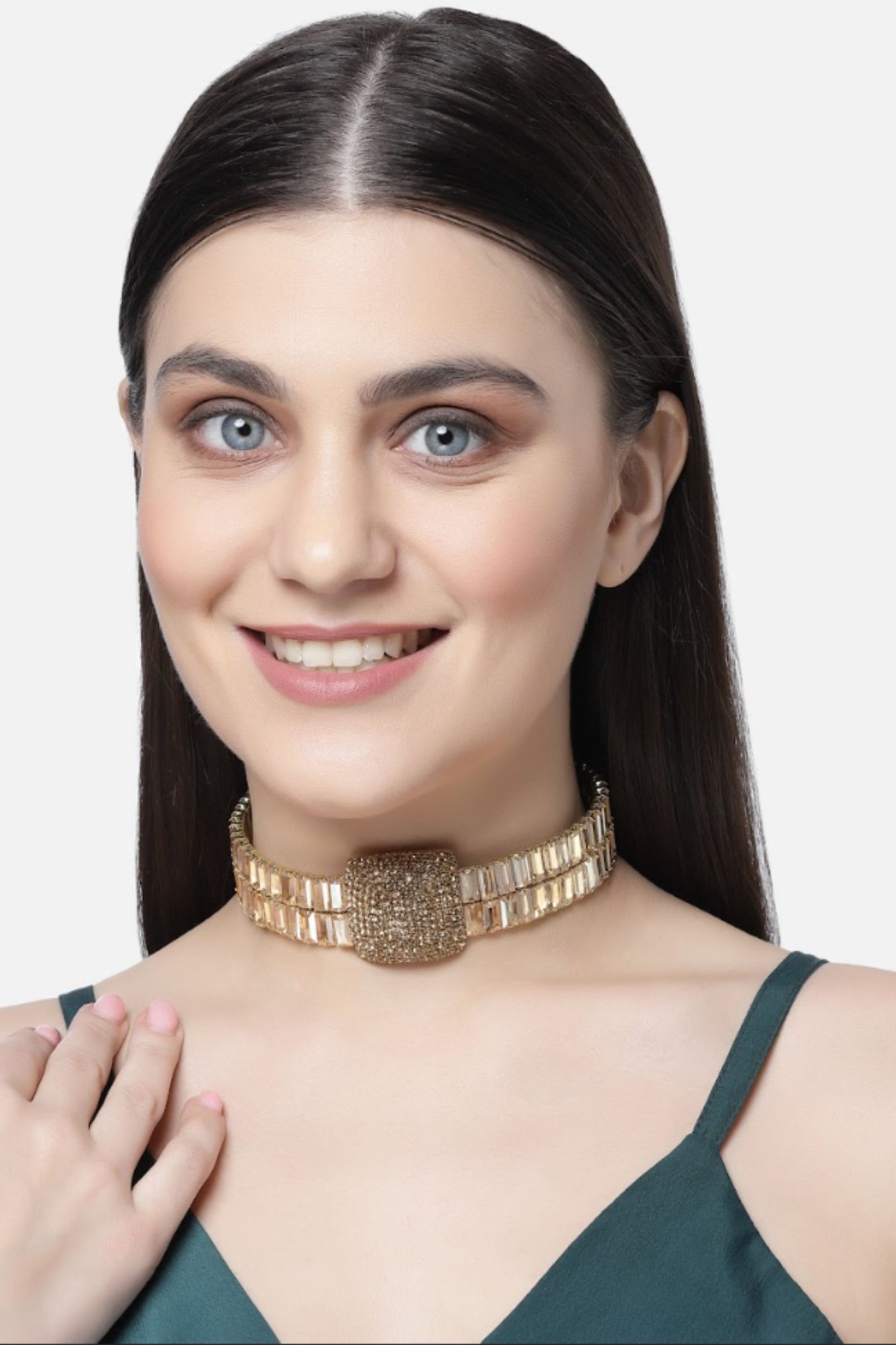 Bijoux by Priya Chandna Crystal choker in Gold jewellery indian designer wear online shopping melange singapore