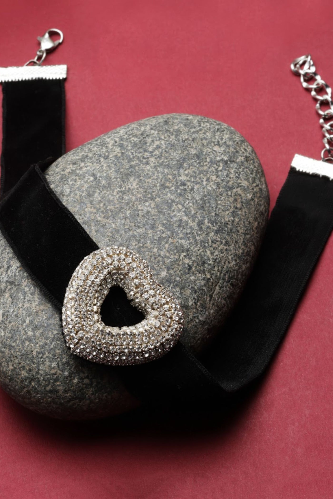 Bijoux by Priya Chandna Heart Shaped Choker Crystal jewellery indian designer wear online shopping melange singapore
