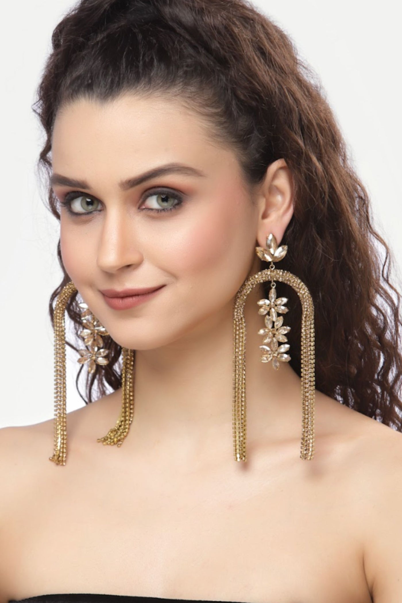 Bijoux by Priya Chandna Inverted 'U' Earrings jewellery indian designer wear online shopping melange singapore