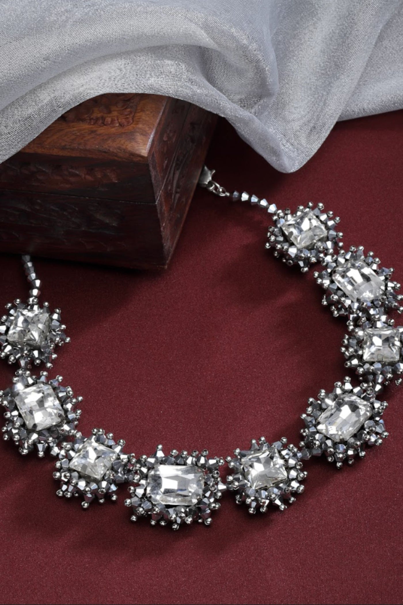 Bijoux by Priya Chandna Link chain Necklace Silver jewellery indian designer wear online shopping melange singapore