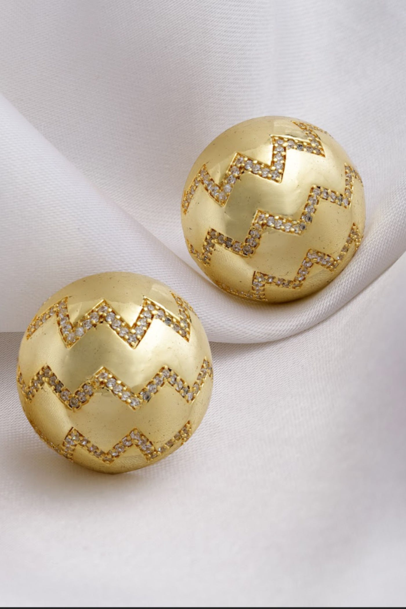 Bijoux by Priya Chandna Mini Buttons Gold jewellery indian designer wear online shopping melange singapore
