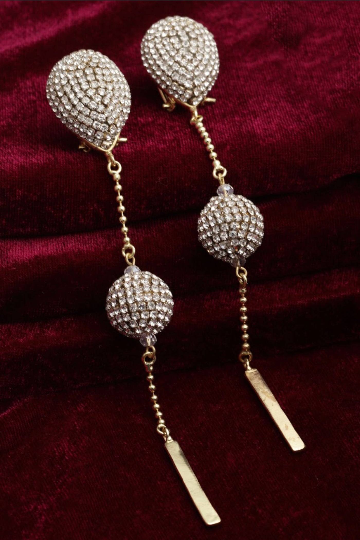 Bijoux by Priya Chandna Station drop Danglers Silver jewellery indian designer wear online shopping melange singapore