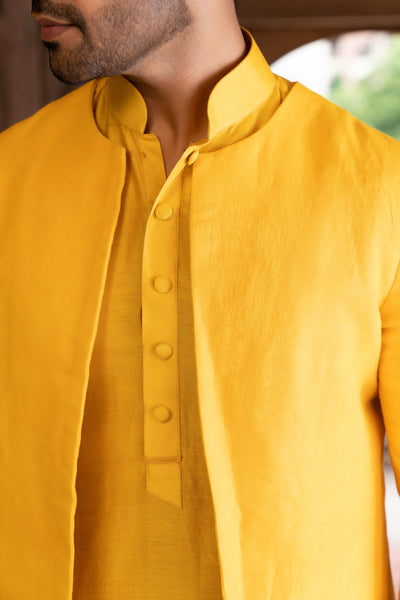 Chavvi Aggarwa Yellow Kurta Set Online Shopping Melange Singapore Indian Designer Wear