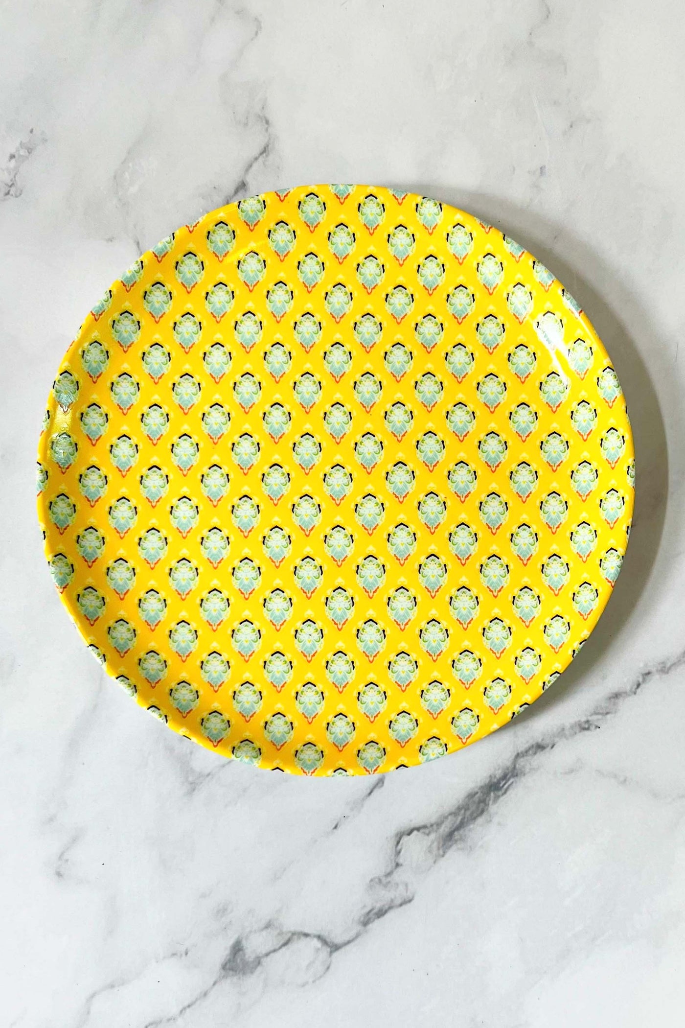 Dessert Plates Damask Print Yellow