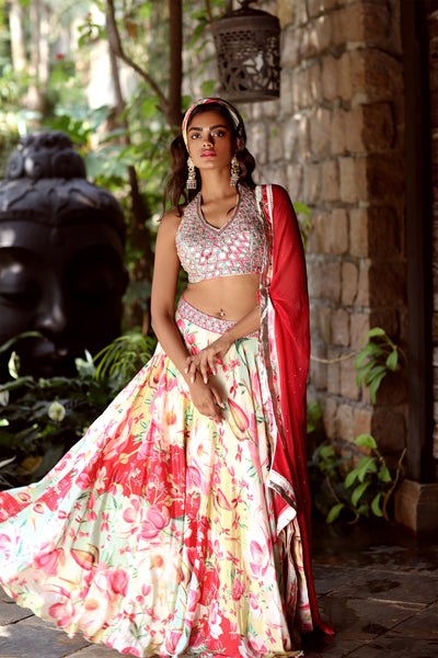 gopi vaid Khushi Lehenga Set red online shopping melange singapore indian designer wear wedding festive