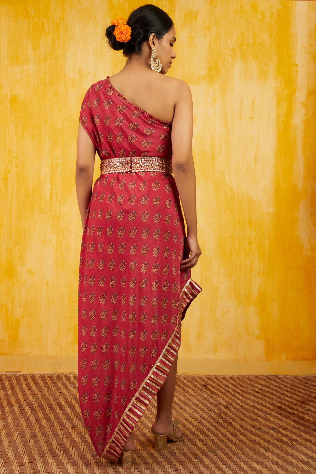 Gopi vaid Marigold Buti One Shoulder Dress With Belt red festive indian designer wear fusion online shopping melange singapore