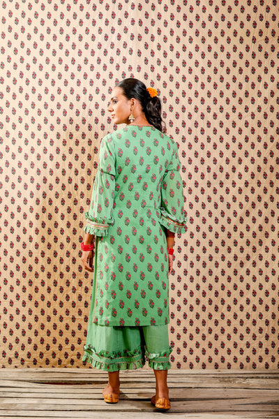 Nikasha Green Soft Cotton Kurta Set In Gulab Guldasta Print festive Indian designer wear online shopping melange singapore