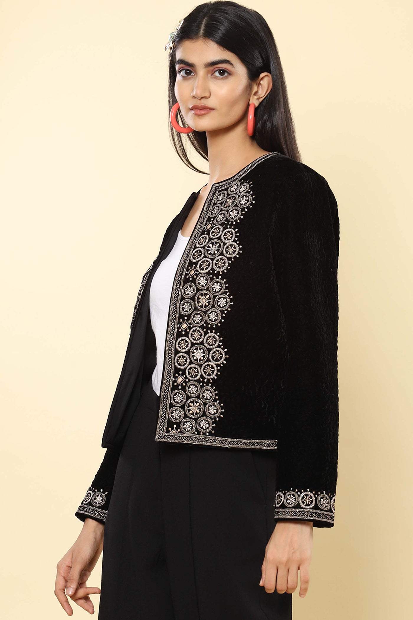 label ritu kumar Black Floral Embroidered Jacket western indian designer wear online shopping melange singapore