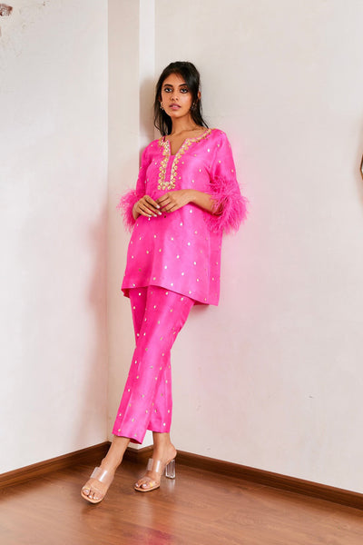 Maison Blu Pink Arsy Feather Kurti With Pant festive fusion indian designer wear online shopping melange singapore