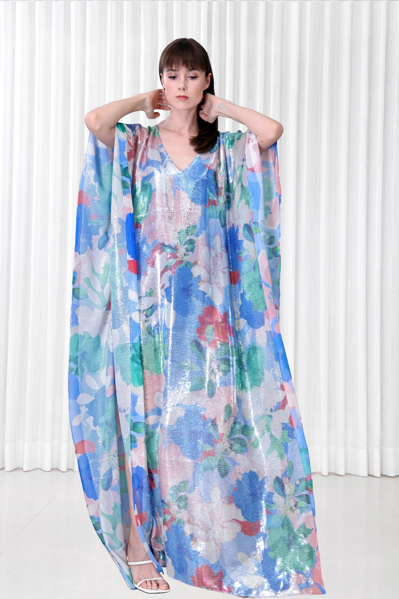 Mandira Wirk Hibiscus Printed Sequins Kaftan indian designer wear online shopping melange singapore