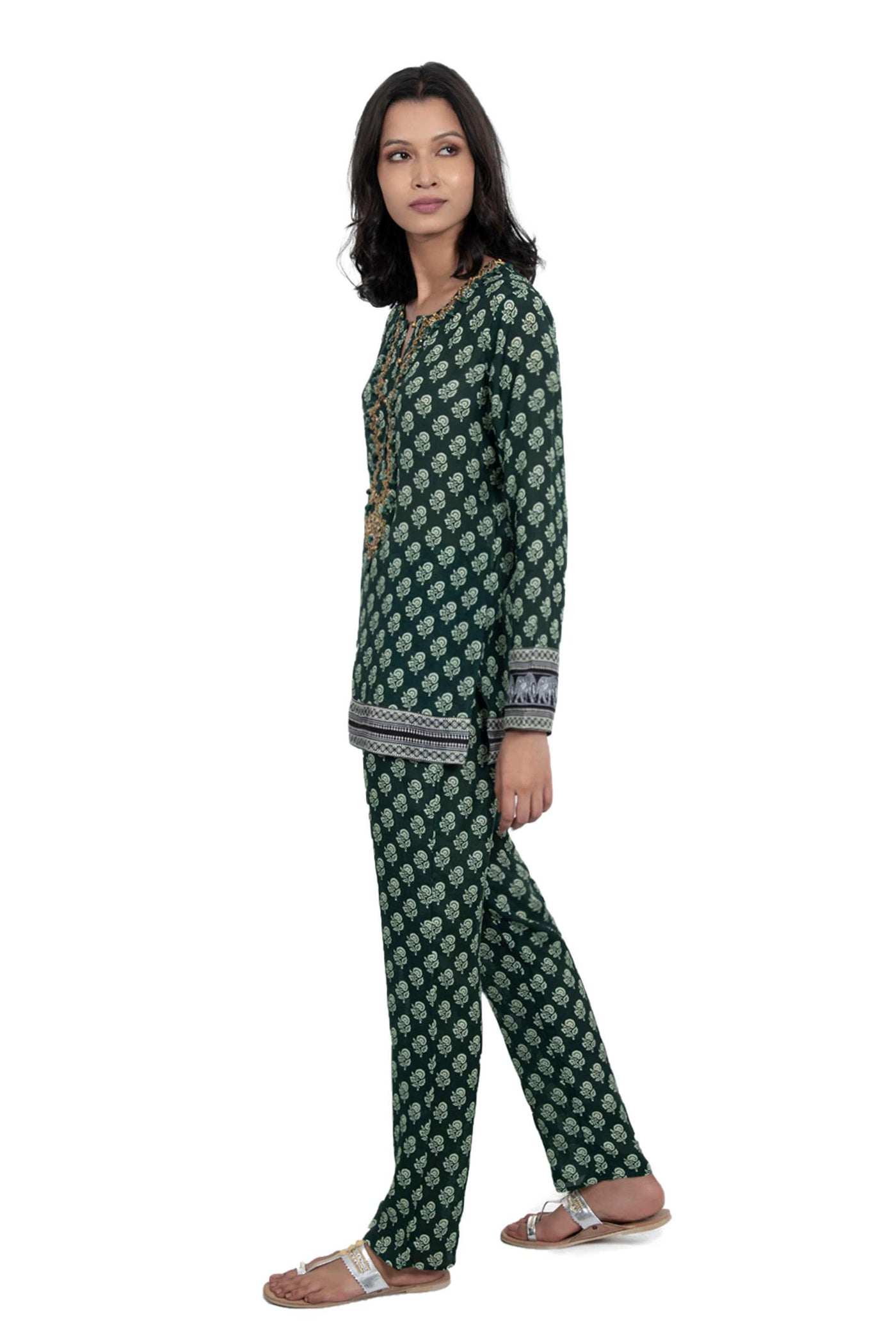 monisha jaising Khusro Bagh Twin Set green online shopping melange singapore indian designer wear