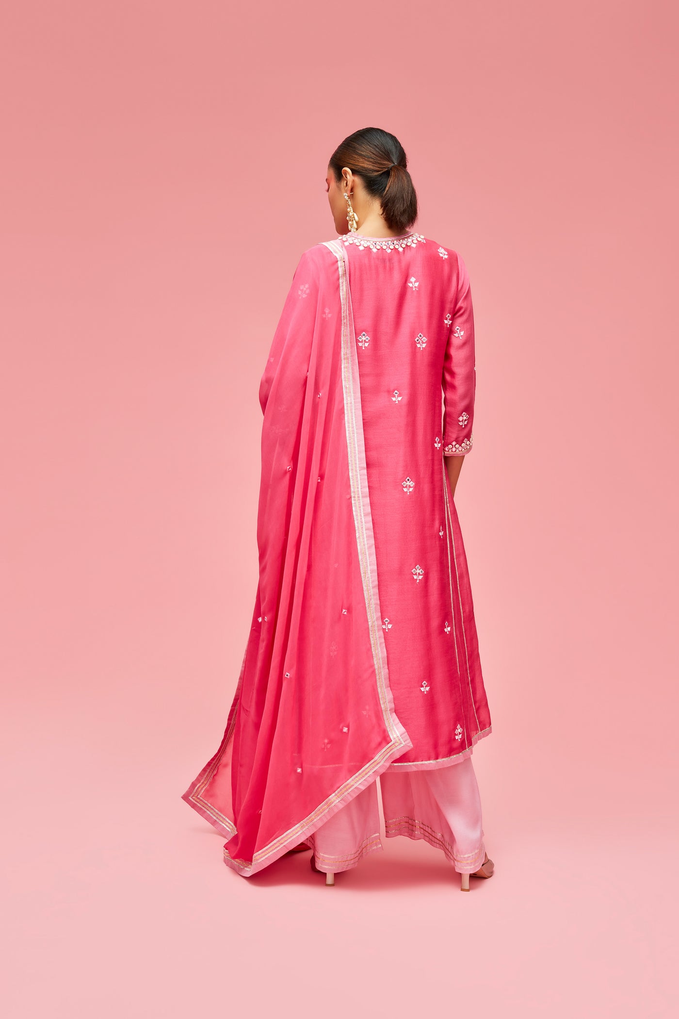 nachiket barve Bhuj Kutchi Mirrorwork Gota Applique Kurta With Slip And Palazzos And Dupatta fuchsia pink festive fusion Indian designer wear online shopping melange singapore