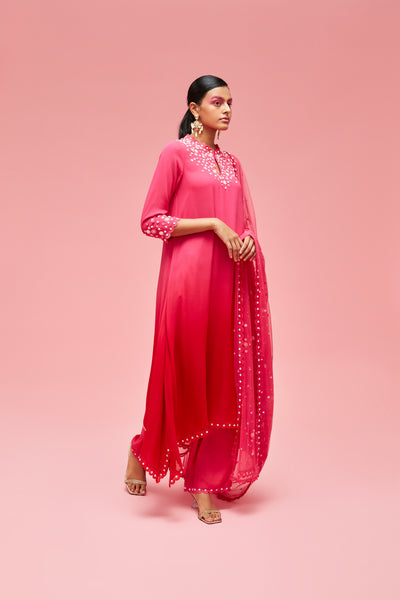 nachiket barve Izmir Embroidered Ombré Trapezium Kurta With Scallop Edge Palazzos And Izmir Tulle Dupatta pink red festive fusion Indian designer wear online shopping melange singapore