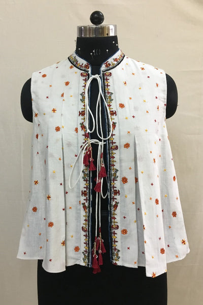 Nika Nikasha Hand woven embroidered box pleated jacket white Indian Designer wear Melange Singapore Online Shopping Sustainable fashion clothing