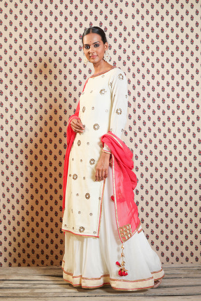 Nikasha  Ivory Hand Woven Jamdani Cotton Kurta Set With Skirt And Red Dupatta festive Indian designer wear online shopping melange singapore