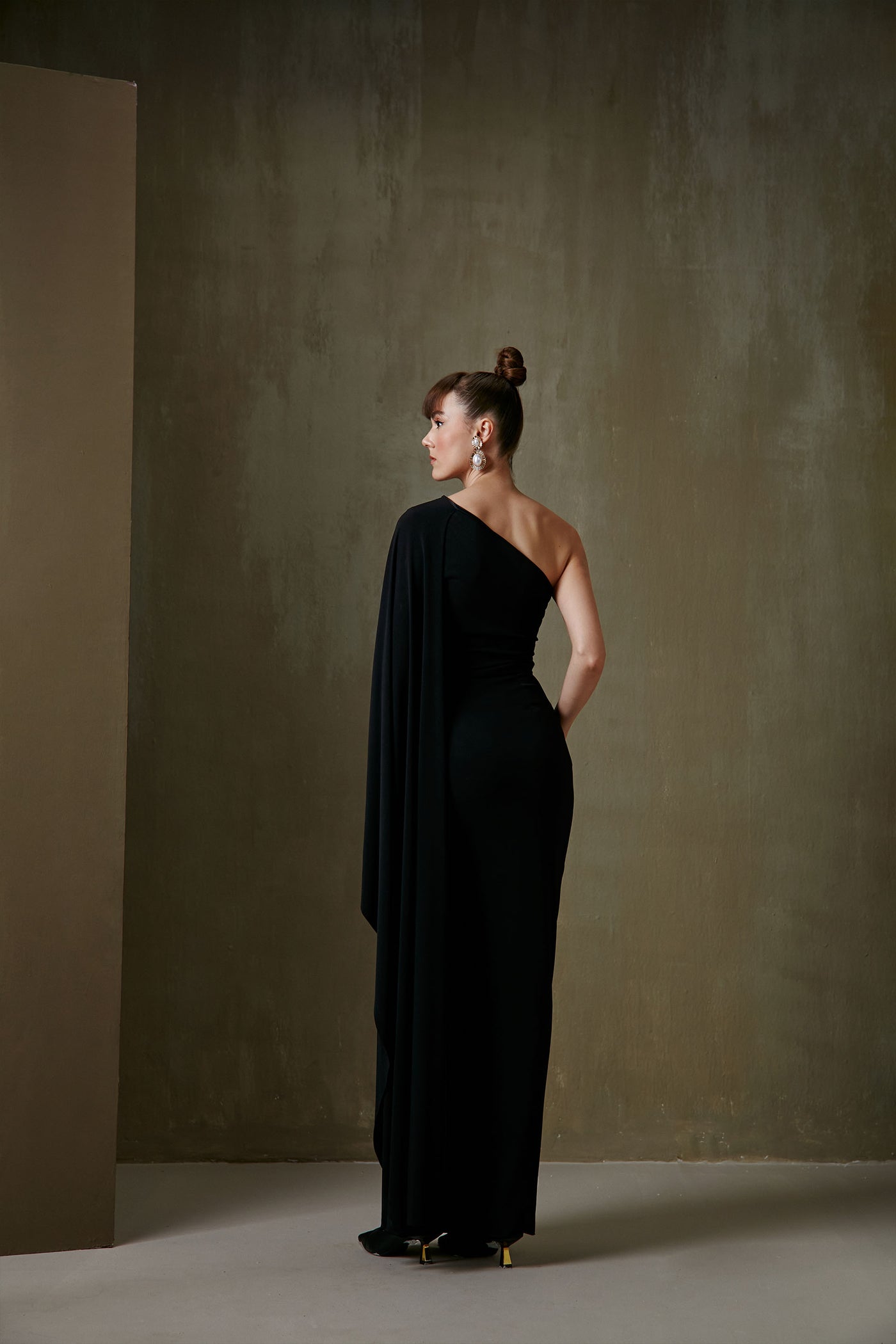 Namrata Joshipura Metallic Leaves One Off Shoulder Gown black indian designer fashion online shopping melange singapore