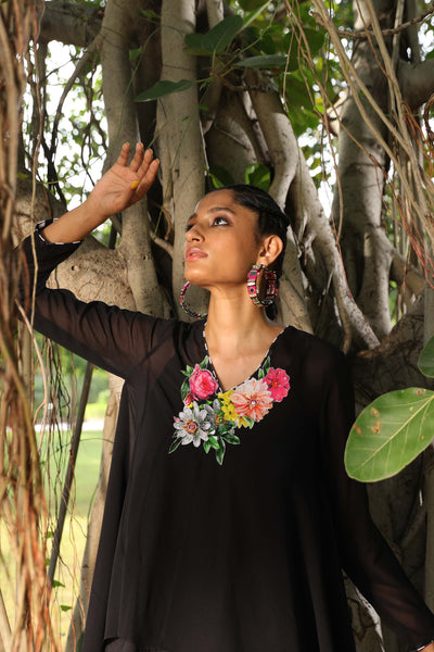 Nikasha Georgette Tunic Paired With Pleated Lehraiya Skirt festive fusion indian designer wear online shopping melange singapore