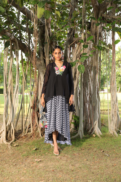 Nikasha Georgette Tunic Paired With Pleated Lehraiya Skirt festive fusion indian designer wear online shopping melange singapore