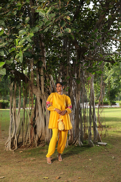Nikasha Yellow Box Pleated Chanderi Kurta Set festive indian designer wear online shopping melange singapore