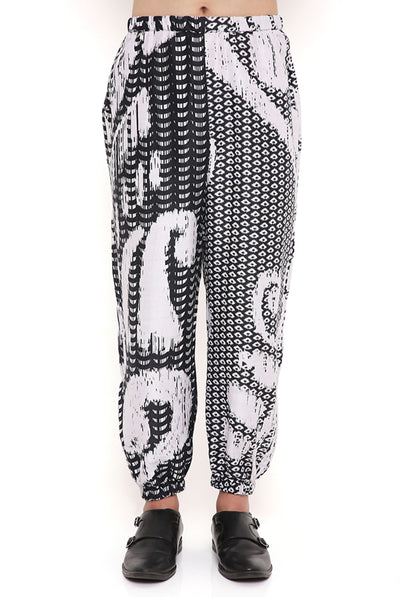 payal singhal menswear Black & White Uzbek Print Dupion Silk Pathani Kurta With Jogger Pants festive indian designer wear online shopping melange singapore