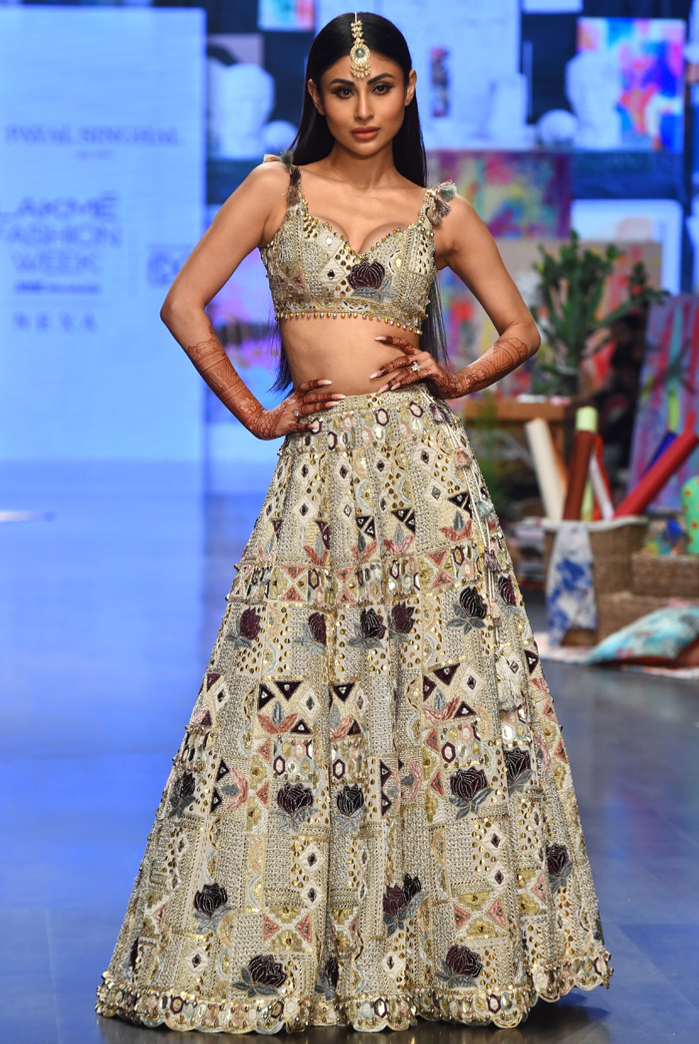 payal singhal Padma Off White Georgette Embroidered Choli And Lehenga With Mukaish Organza Dupatta festive indian designer wear online shopping melange singapore indian designer wear