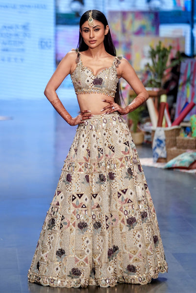 payal singhal Padma Off White Georgette Embroidered Choli And Lehenga With Mukaish Organza Dupatta festive indian designer wear online shopping melange singapore indian designer wear