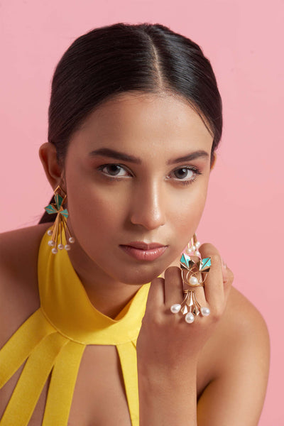 ruhhette Sienna Pearl Ring fashion jewellery online shopping melange singapore indian designer wear