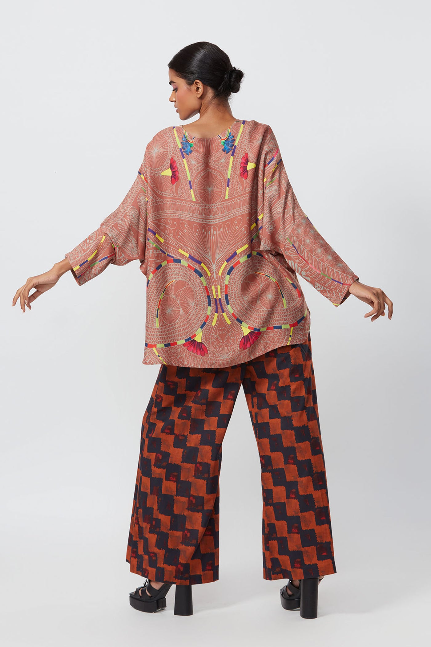 Saaksha and Kinni Abstract checkered print high waist palazzo indian designer online shopping melange singapore