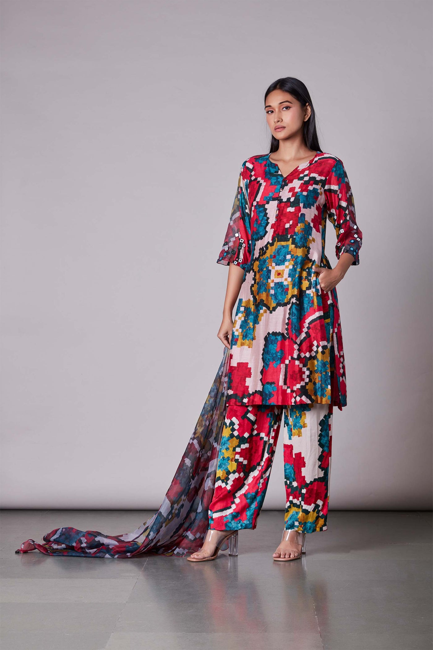 Saaksha & Kinni Ikat Print Dupatta indian designer wear online shopping melange singapore