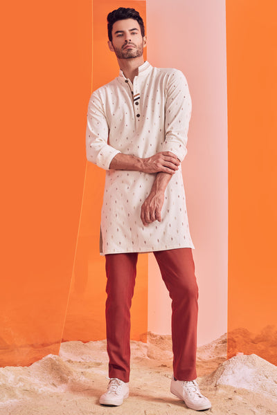 shantanu and nikhil Embroidered Off White Kurta Details western indian designer wear online shopping melange singapore
