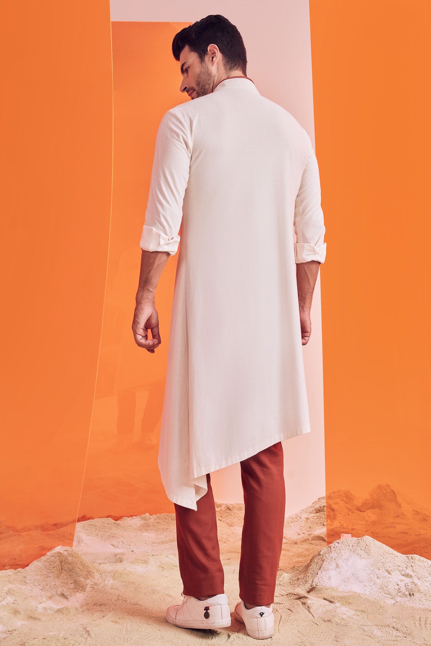 shantanu and nikhil Off White Kurta With Emroidered Details  western indian designer wear online shopping melange singapore