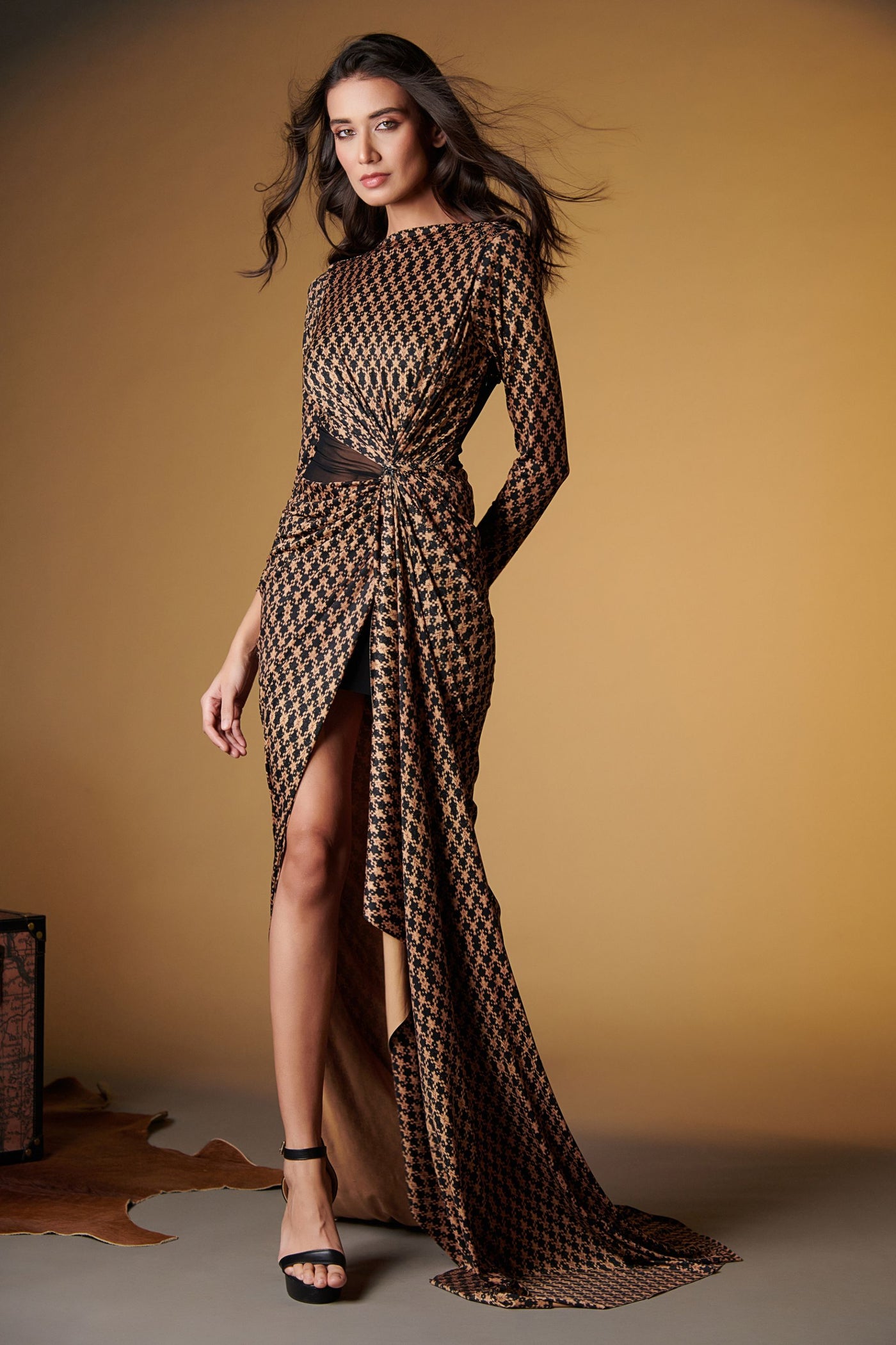 Shantanu and Nikhil Pleated Colour Block Saree Gown indian designer wear online shopping melange singapore