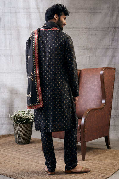 Sougat Paul Menswear Zahra printed kurta set with shawl Indian designer wear online shopping melange singapore