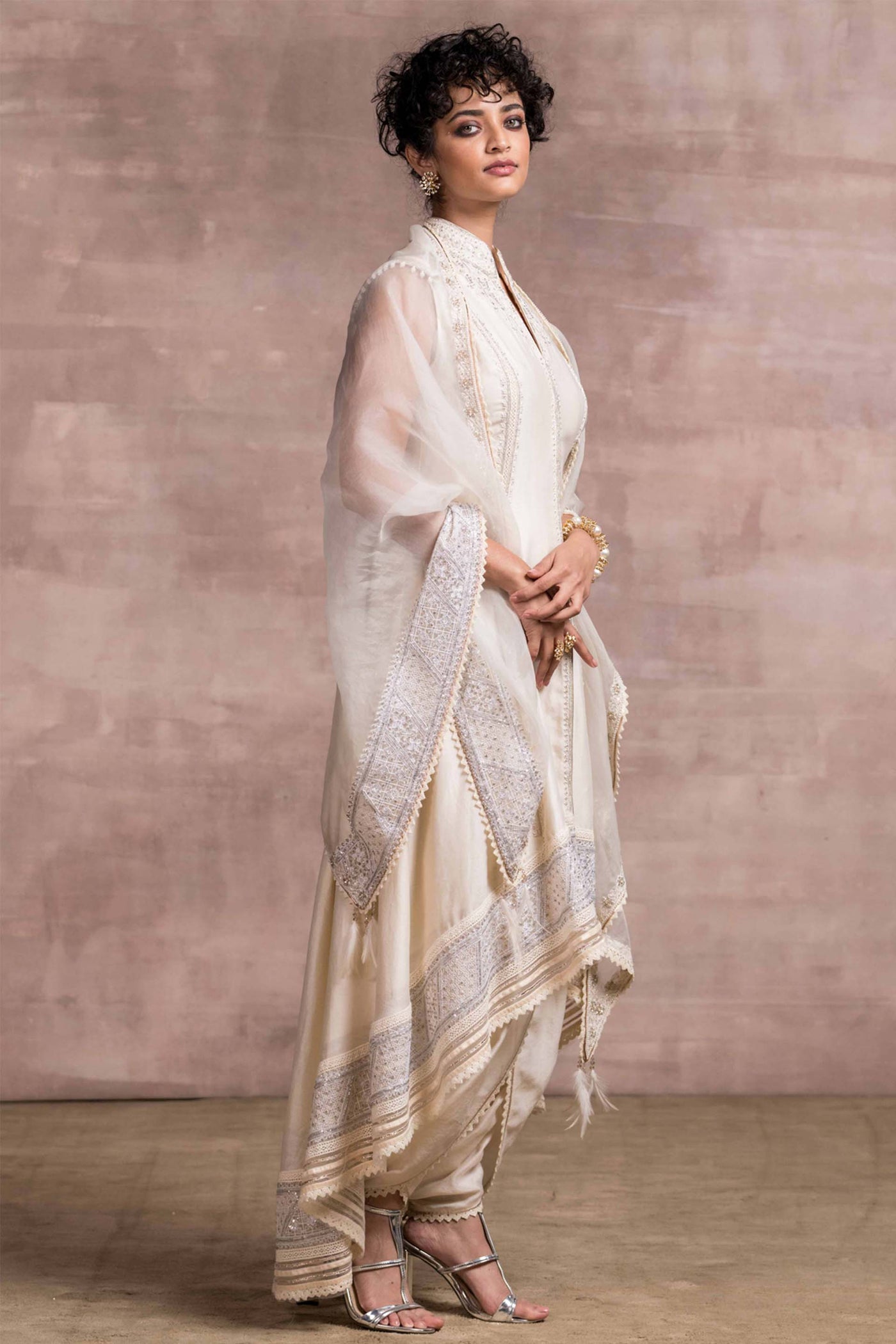 Tarun Tahiliani Asymmetrical Kalidar Kurta With Matching Dhoti Pants And Sheer Silk Scarf ivory festive indian designer wear online shopping melange singapore