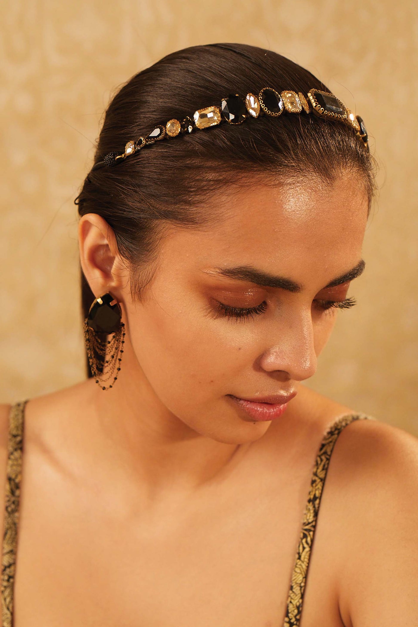 Tarun Tahiliani accessories Graded Crystals Headband black gold online shopping melange singapore indian designer wear