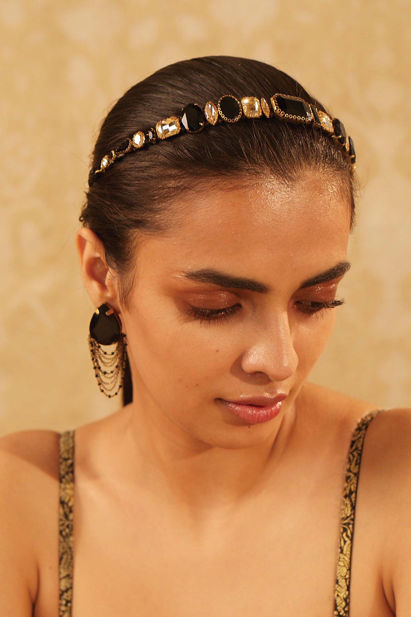 Tarun Tahiliani accessories Graded Crystals Headband black gold online shopping melange singapore indian designer wear