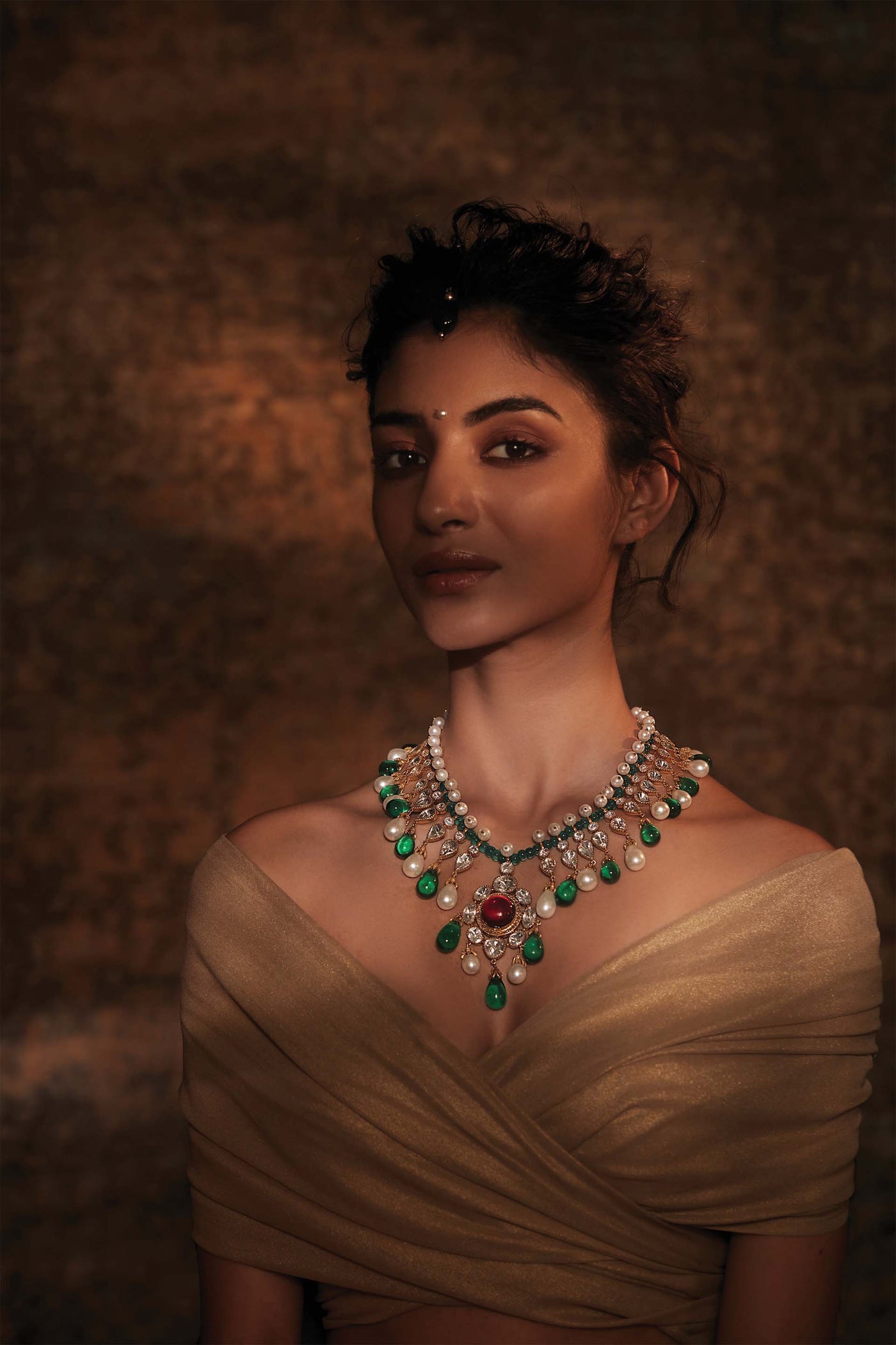 Tarun Tahiliani Emerald Bib-Style necklace fashion jewellery indian designer wear online shopping melange singapore
