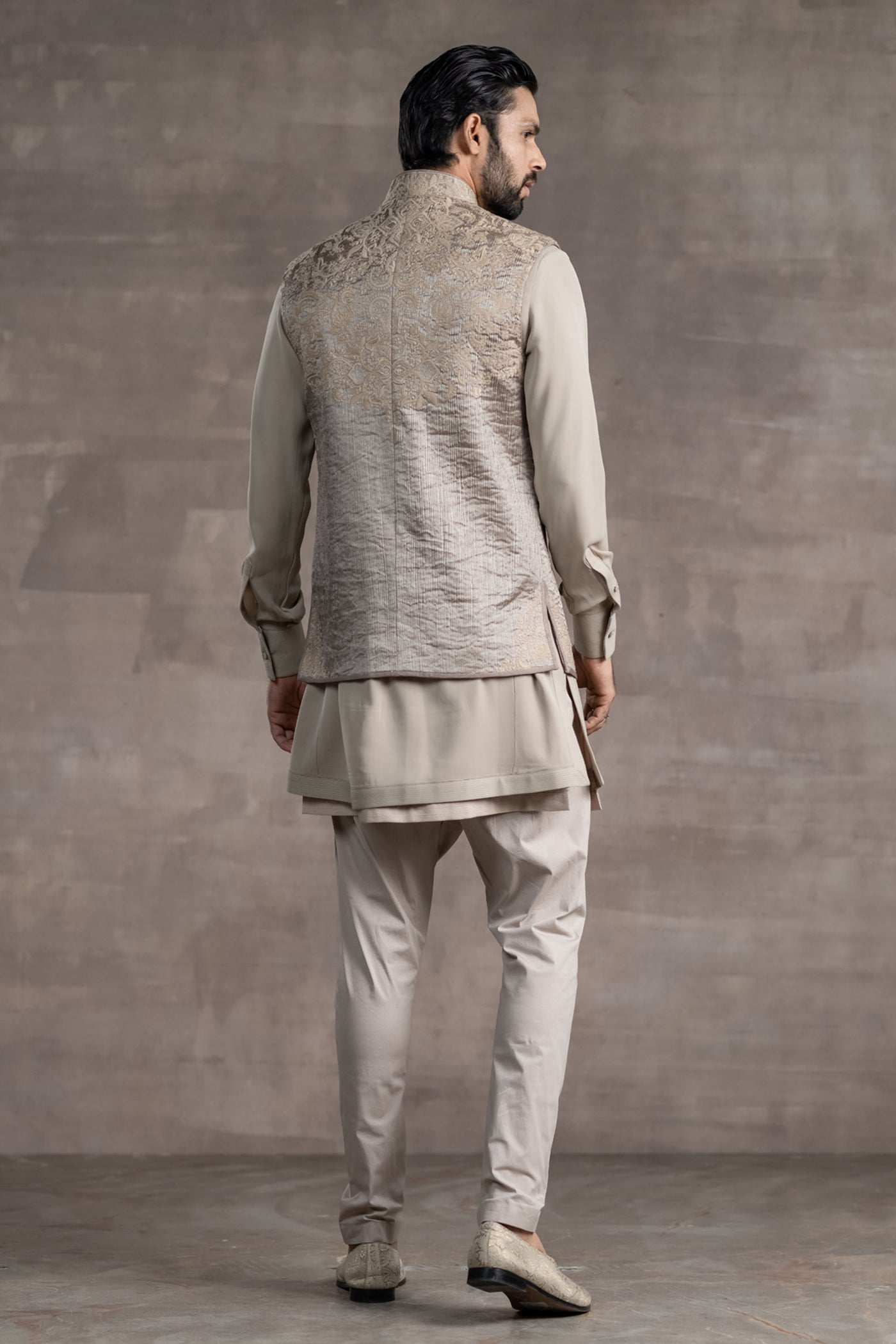 Tarun Tahiliani Bundi Designed In Silk Tissue Fabric blush menswear designer fashion online shopping melange singapore