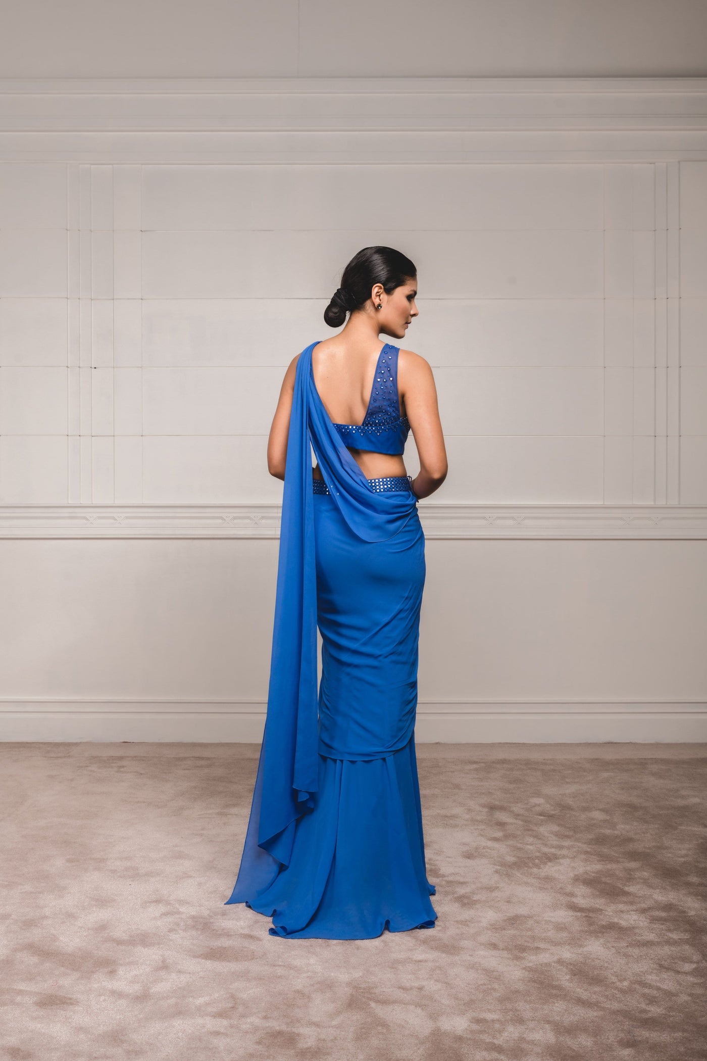 Tarun Tahilianir - Concept saree with sleeveless blouse - Melange Singapore - Indian Designer Wear Online Shopping