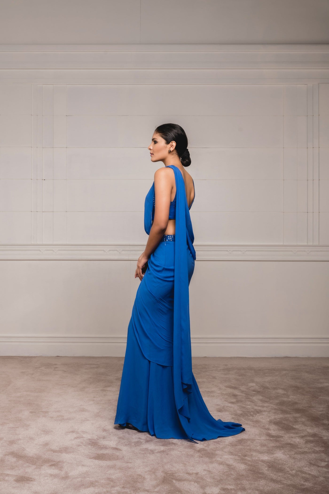 Tarun Tahilianir - Concept saree with sleeveless blouse - Melange Singapore - Indian Designer Wear Online Shopping