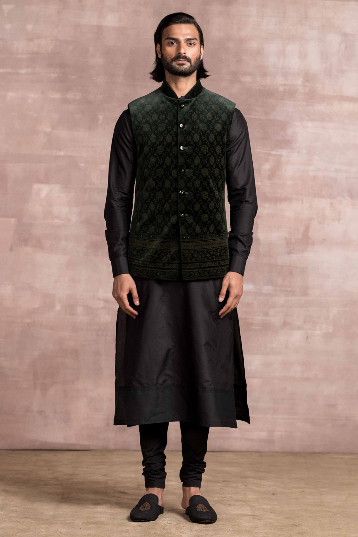 Tarun Tahiliani menswear Green Etched Cotton Velvet Bundi mens festive indian designer wear online shopping melange singapore