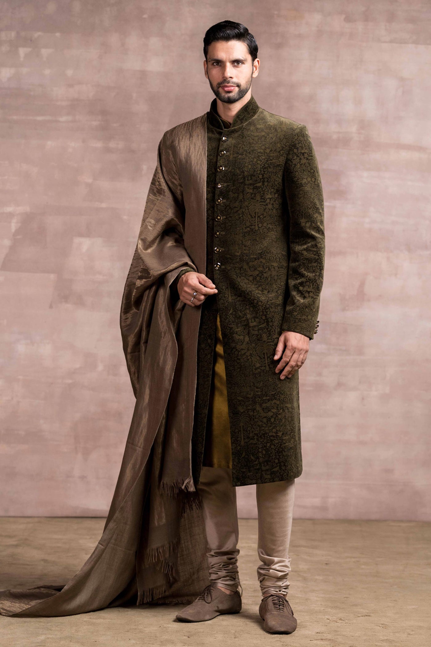 Tarun Tahiliani menswear Etched Cotton Velvet Sherwani green men festive indian designer wear online shopping melange singapore