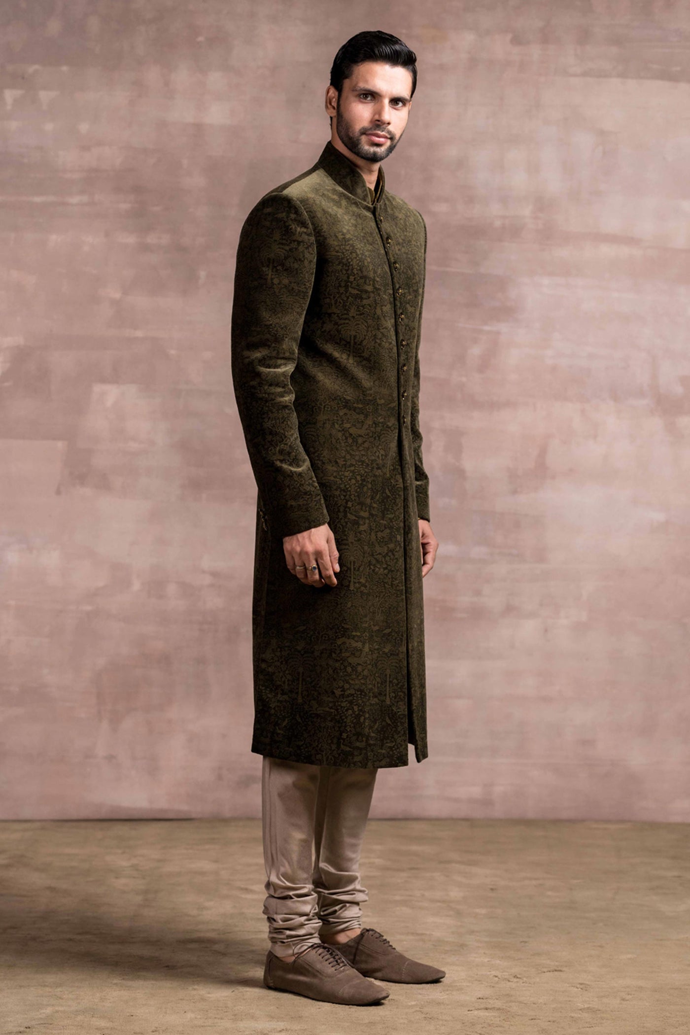 Tarun Tahiliani menswear Etched Cotton Velvet Sherwani green men festive indian designer wear online shopping melange singapore